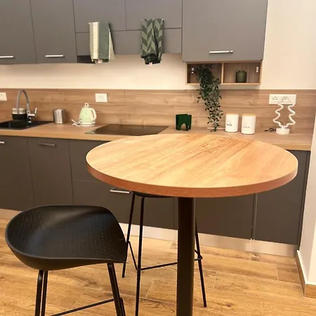 Apartment Colezu *